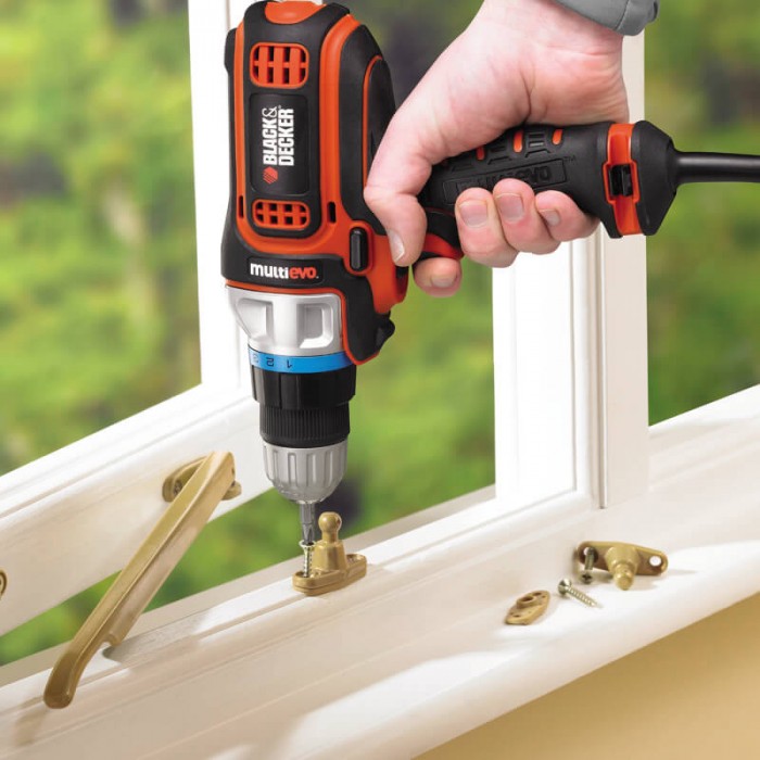 Багатофункціональний інструмент з насадкою дриль-шурупокрут BLACK+DECKER MT350K (MT350K)