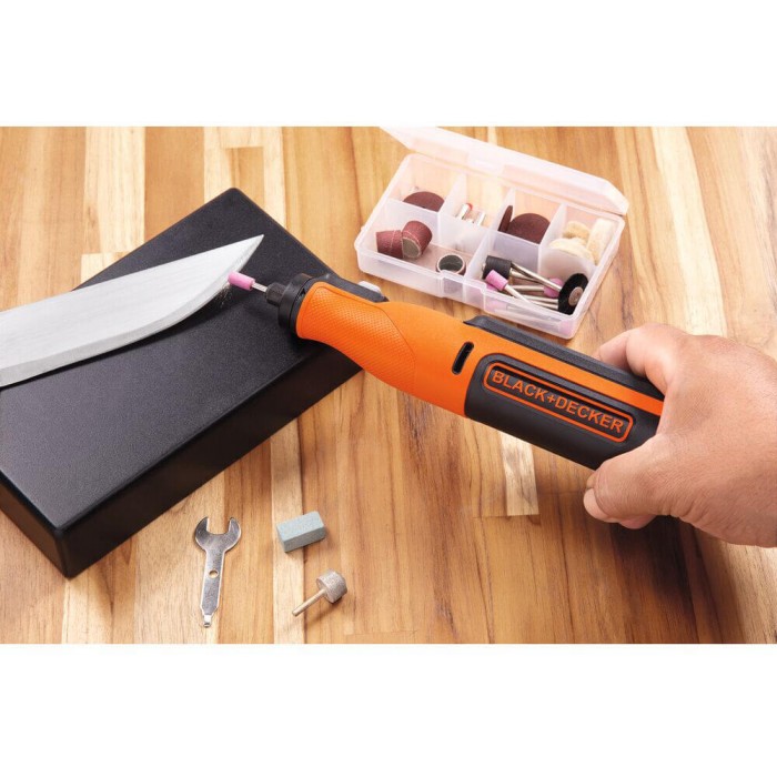 Багатофункціональний інструмент акумуляторний BLACK+DECKER BCRT8I (BCRT8I)