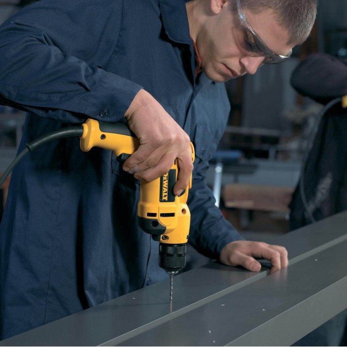 Дрель сетевая DeWALT DWD112S (DWD112S)