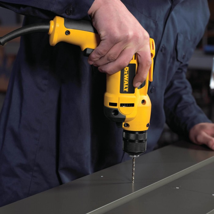 Дрель сетевая DeWALT DWD112S (DWD112S)