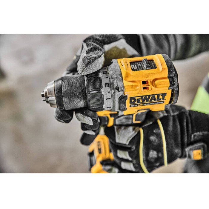 Дрель-шуруповерт аккумуляторная бесщеточная DeWALT DCD800P2T (DCD800P2T)