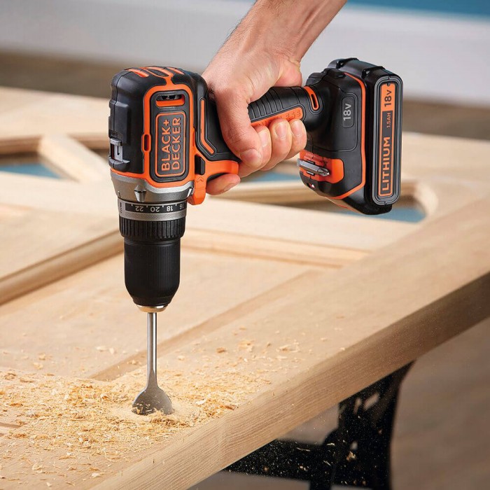 Дриль-шурупокрут акумуляторний безщітковий BLACK+DECKER BL186N (BL186N)