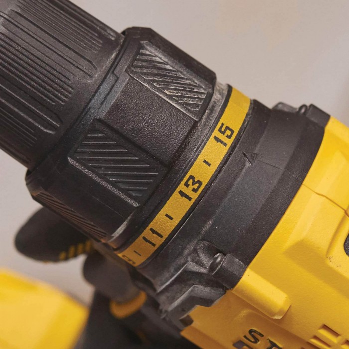 Дрель-шуруповерт безщеточная аккумуляторная STANLEY FATMAX SFMCD710D2K (SFMCD710D2K)