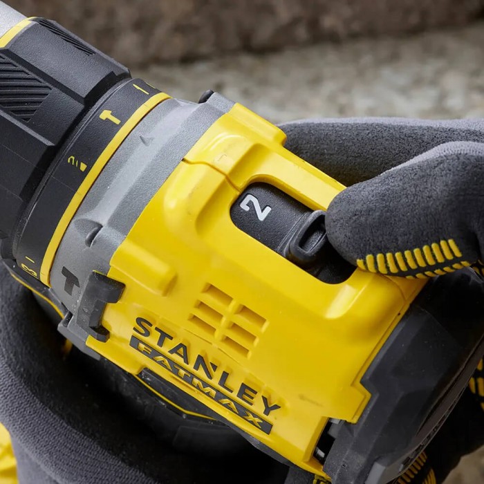 Дрель-шуруповерт ударная аккумуляторная бесщеточная STANLEY FATMAX SFMCD721B (SFMCD721B)