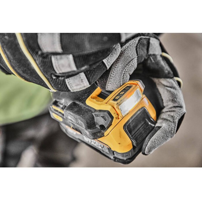 Дрель-шуруповерт аккумуляторная бесщеточная DeWALT DCD800E1T (DCD800E1T)