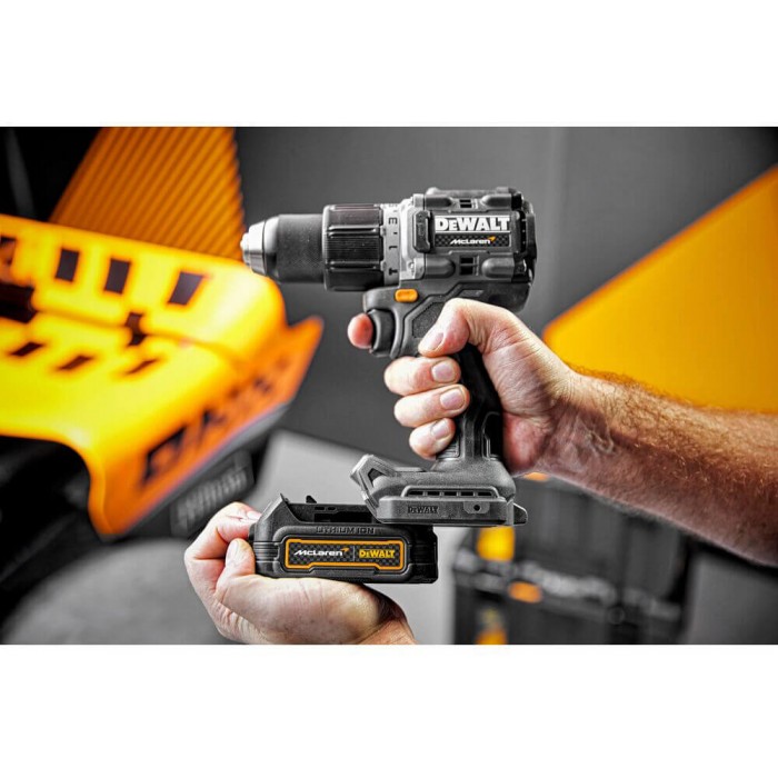 Дриль-шурупокрут McLaren F1 TEAM LIMITED EDITION DeWALT DCD85ME2GT (DCD85ME2GT)