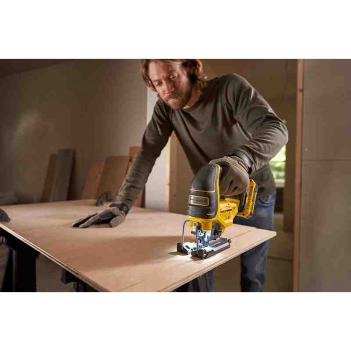 Пила лобзиковая аккумуляторная STANLEY FATMAX SFMCS650B (SFMCS650B)