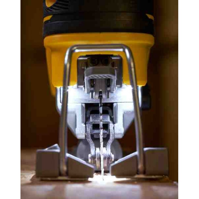 Пила лобзиковая аккумуляторная STANLEY FATMAX SFMCS650B (SFMCS650B)