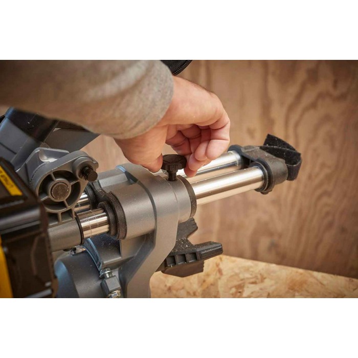 Пила торцовочная аккумуляторная STANLEY FATMAX SFMCS701M1 (SFMCS701M1)