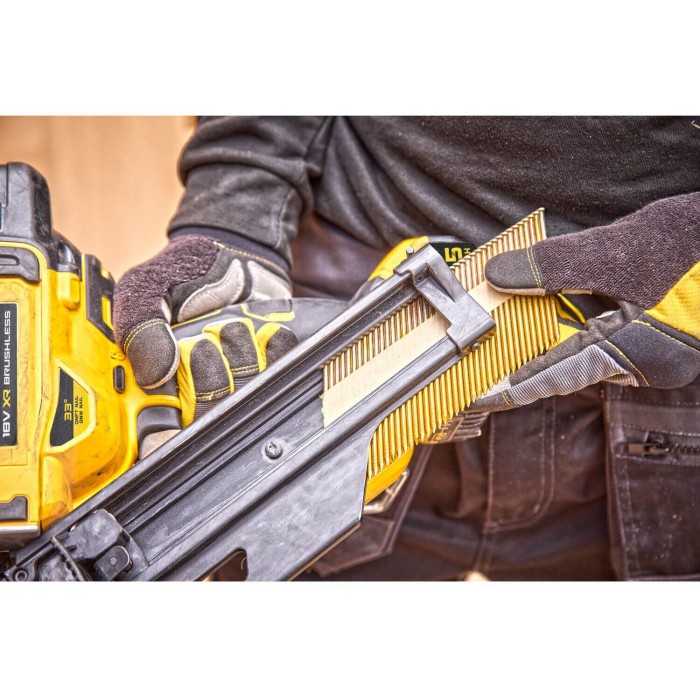 Пістолет цвяхозабивний акумуляторний безщітковий DeWALT DCN930N (DCN930N)