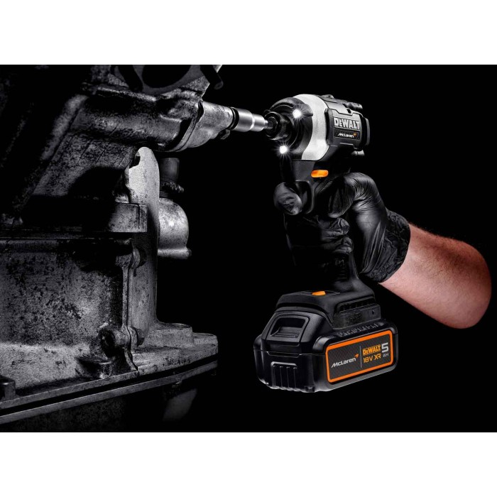 Шуруповерт ударный McLaren F1 TEAM LIMITED EDITION DeWALT DCF85MP2T (DCF85MP2T)