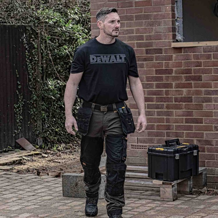 Футболка OXIDE T-SHIRT DeWALT DWC52-001-M (DWC52-001-M)