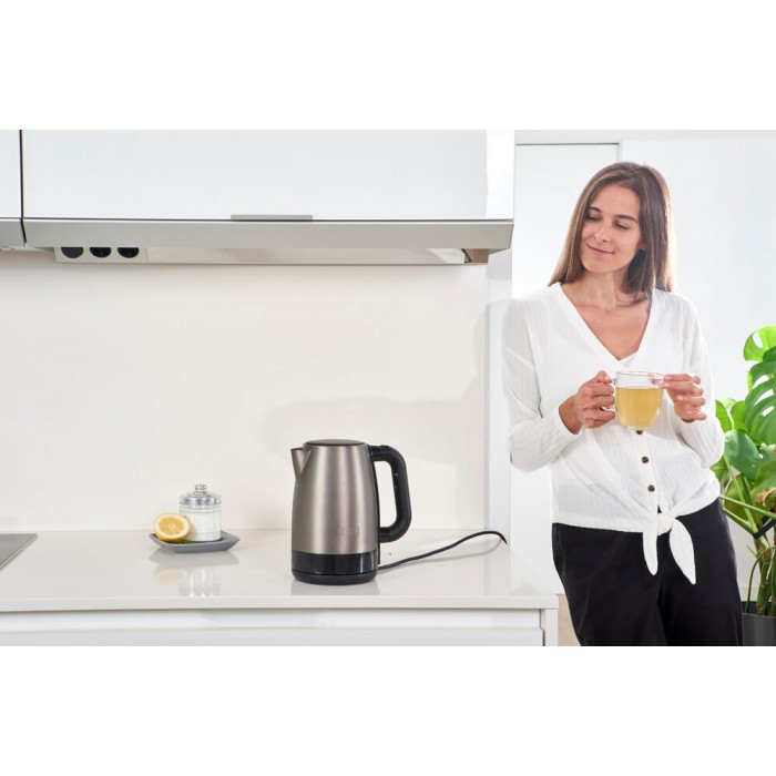 Електрочайник BLACK+DECKER BXKE2201E (BXKE2201E)