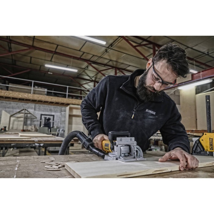 Фрезер ламельний мережевий DeWALT DW682K (DW682K)