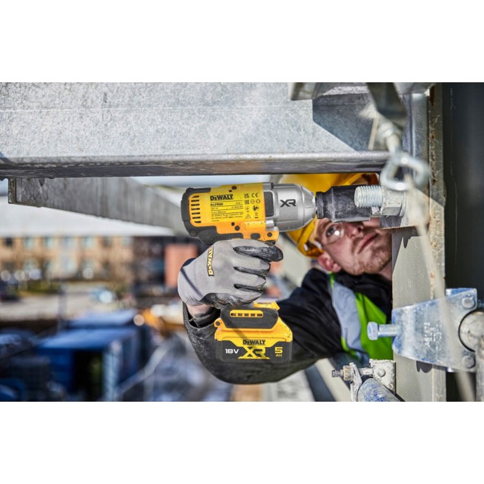 Гайкокрут ударный аккумуляторный бесщеточный DeWALT DCF900N (DCF900N)