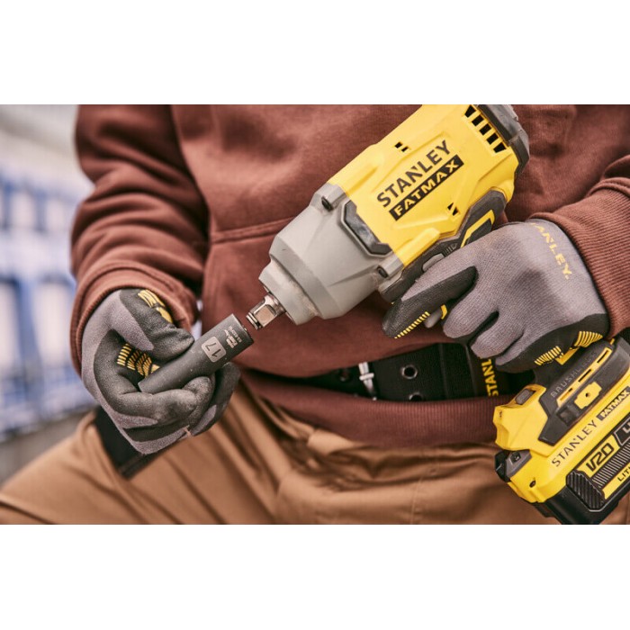 Гайковерт ударний акумуляторний STANLEY FATMAX SFMCF940B (SFMCF940B)
