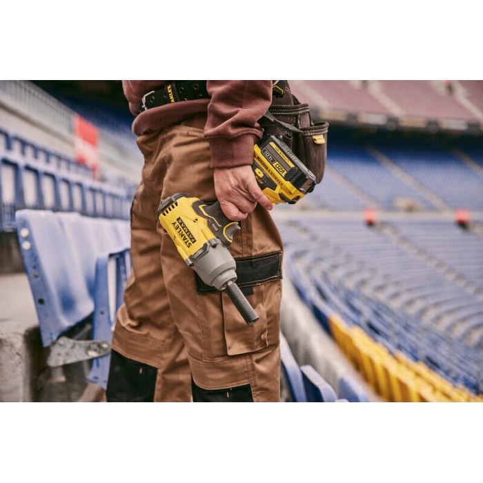 Гайковерт ударний акумуляторний STANLEY FATMAX SFMCF940B (SFMCF940B)