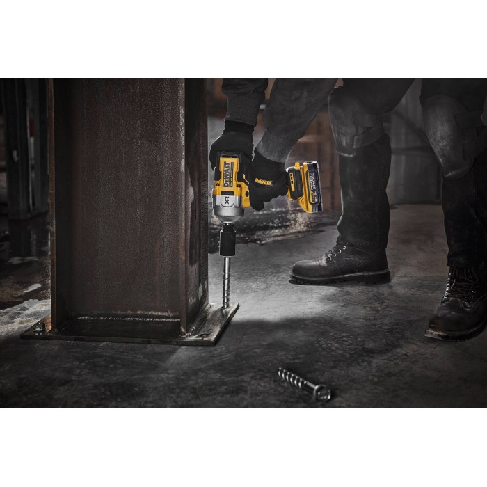 Гайкокрут ударный аккумуляторный бесщеточный DeWALT DCF961H2T (DCF961H2T)