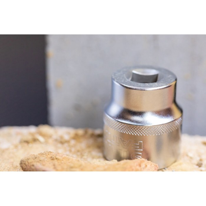 Головка 1/4 х 5 мм, з шестигранним профілем, стандартна, метрична. STANLEY FMMT17187-0 (FMMT17187-0)