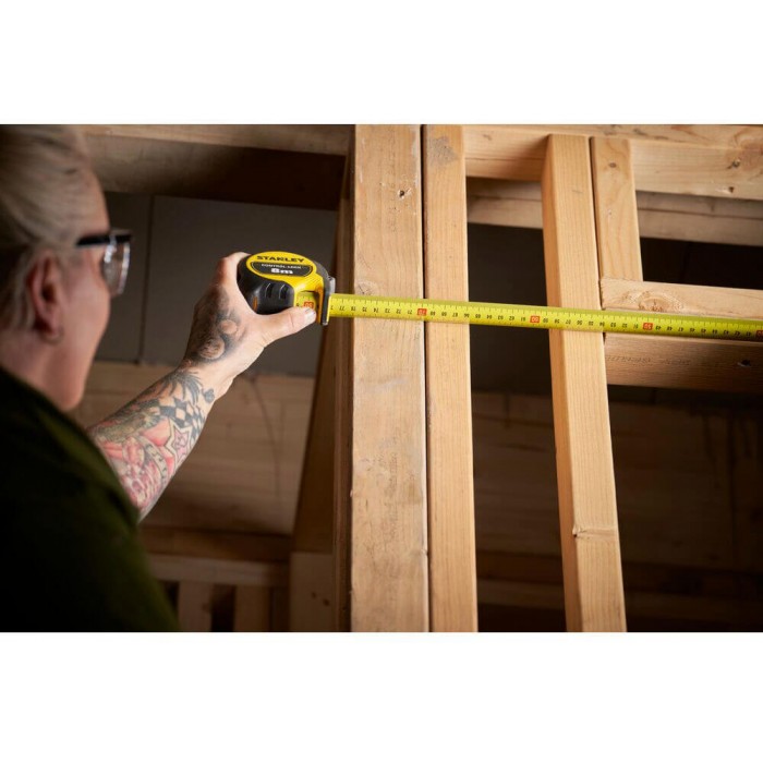 Рулетка измерительная CONTROL-LOCK длиной 8 м, шириной 25 мм, в обрезиненном корпусе, с двойной шкалой STANLEY STHT37232-0 (STHT37232-0)