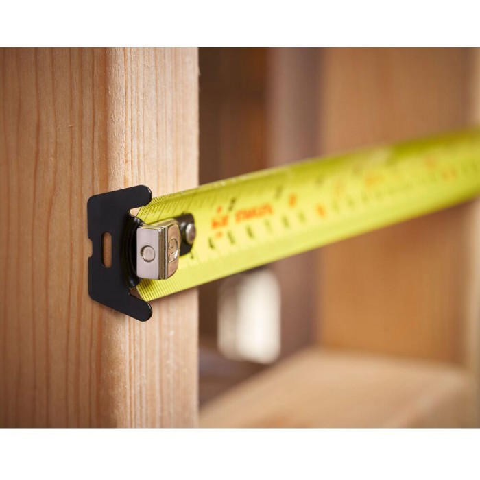 Рулетка измерительная CONTROL-LOCK длиной 8 м/26, шириной 25 мм, в обрезиненном корпусе, с двойной шкалой STANLEY STHT37236-5 (STHT37236-5)