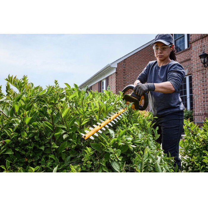 Кусторез аккумуляторный бесщеточный DeWALT DCMHT573N (DCMHT573N)