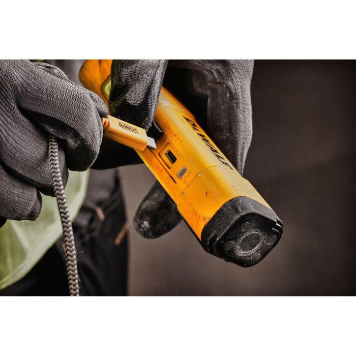 Фонарь светодиодный аккумуляторный DeWALT DCL183 (DCL183)