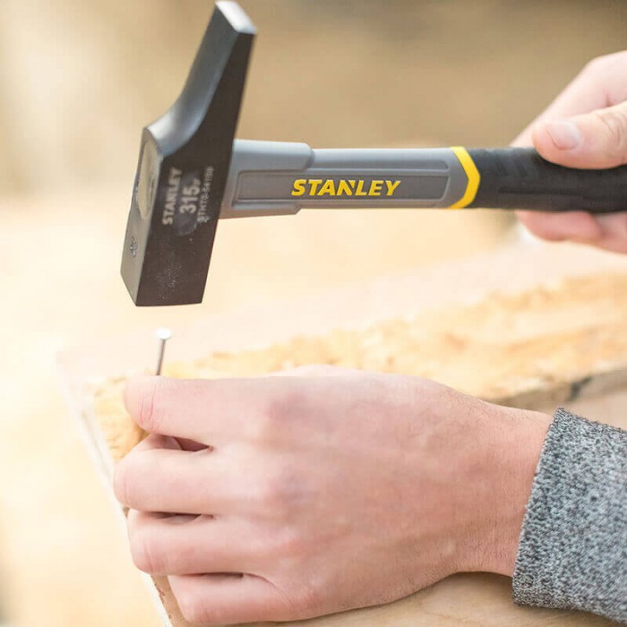 Молоток столярний Fiberglass з вагою головки 315 г STANLEY STHT0-54159 (STHT0-54159)