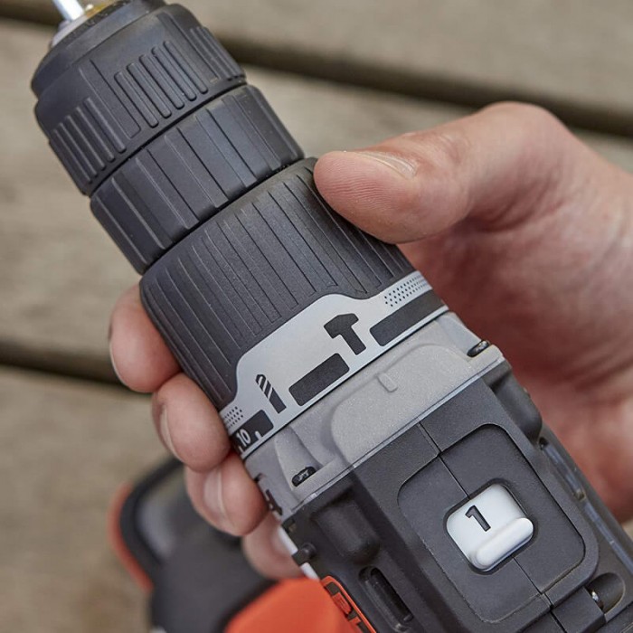 Набір з двох інструментів BLACK+DECKER BDCK122S1S (BDCK122S1S)