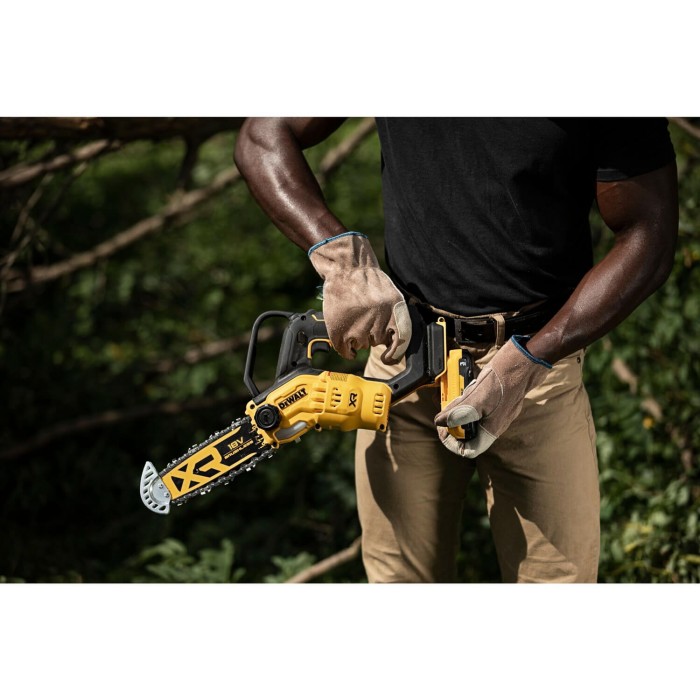 Мини-пилка цепная аккумуляторная бесщеточная DeWALT DCMPS520N (DCMPS520N)