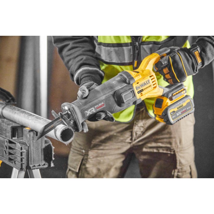 Пила сабельная аккумуляторная DeWALT DCS386T1 (DCS386T1)
