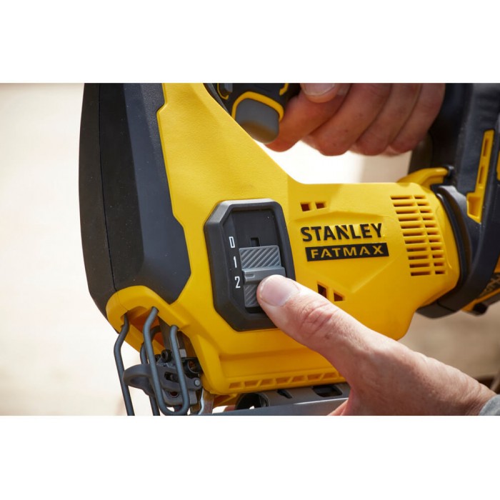 Пила лобзикова акумуляторна STANLEY FATMAX SFMCS600B (SFMCS600B)