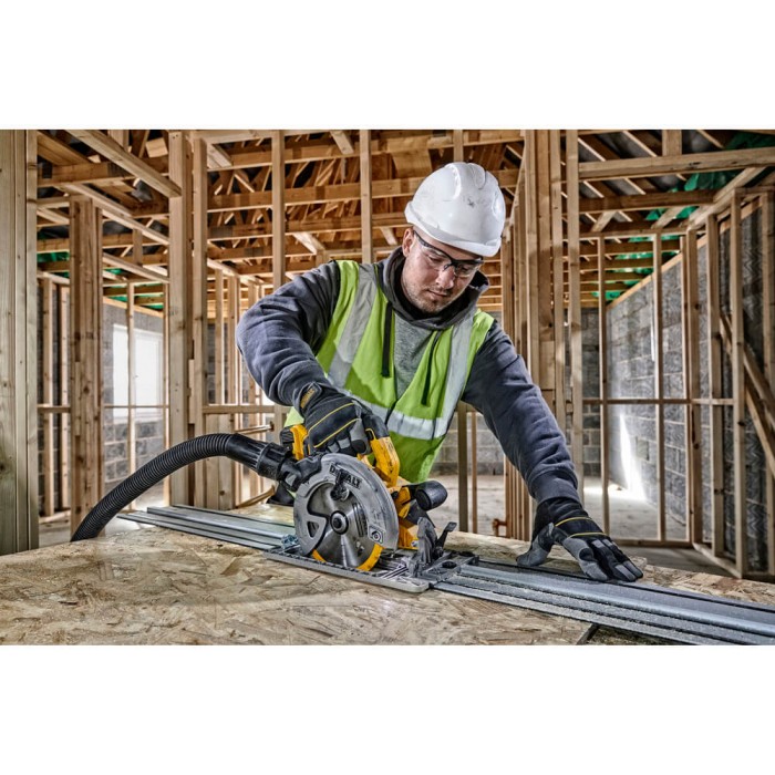 Пилка дискова акумуляторна безщіткова DeWALT DCS572N (DCS572N)