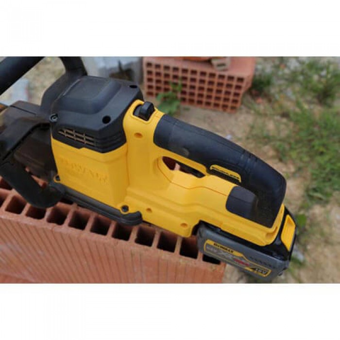 Пила ALLIGATOR акумуляторна безщіткова DeWALT DCS398T2 (DCS398T2)