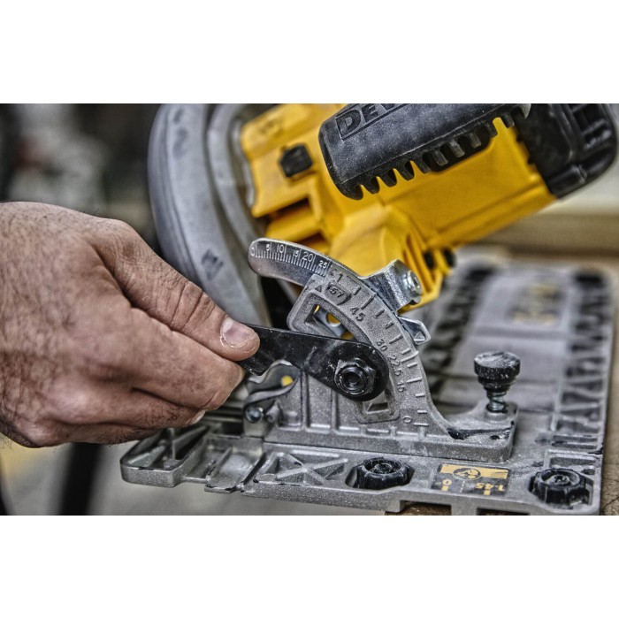 Пила дисковая сетевая DeWALT DWE576K (DWE576K)