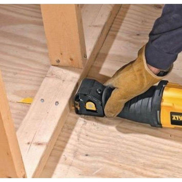 Пила сабельная сетевая DeWALT DWE305PK (DWE305PK)