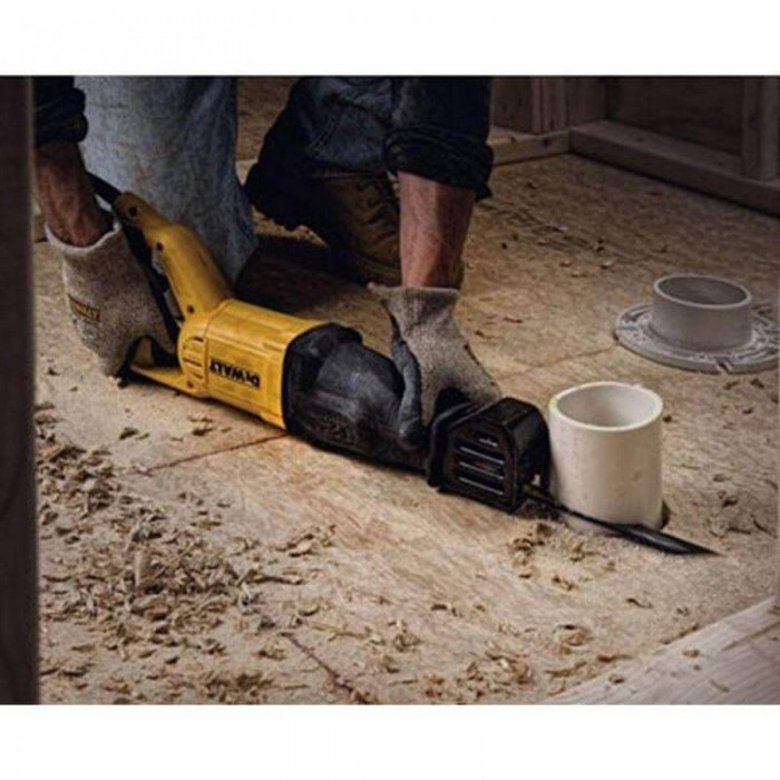 Пила сабельная сетевая DeWALT DWE305PK (DWE305PK)