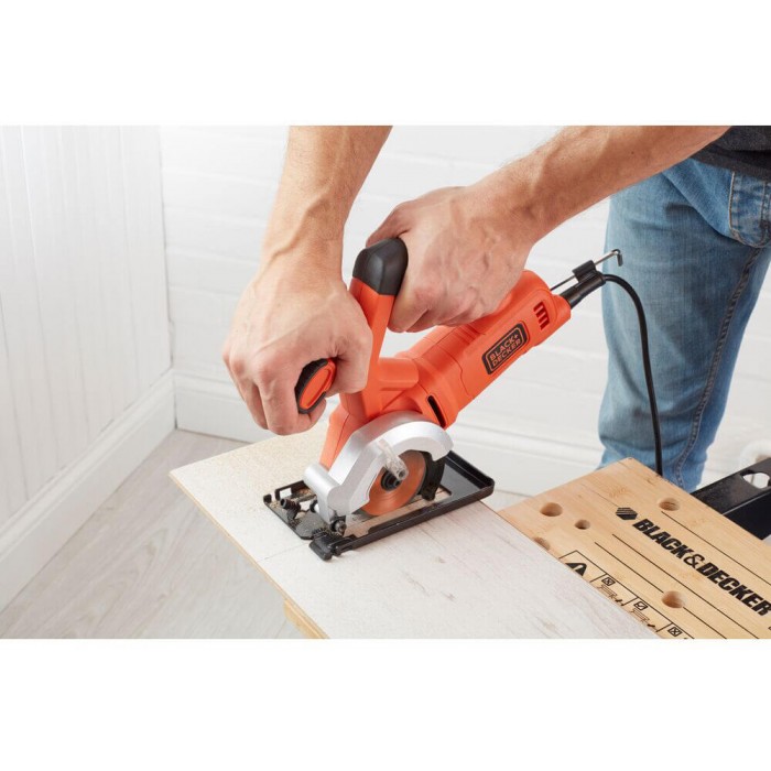 Пила дискова мережева BLACK+DECKER BES510 (BES510)