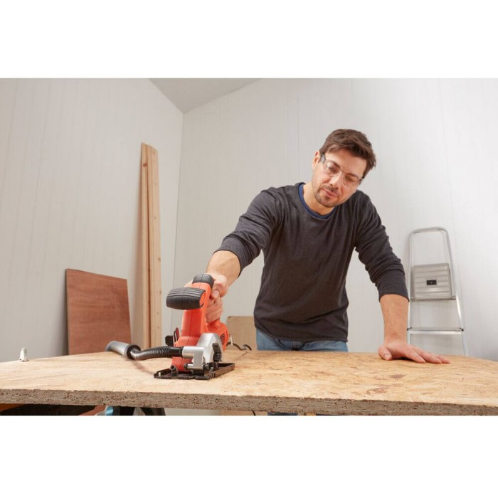 Пила дискова мережева BLACK+DECKER BES510 (BES510)