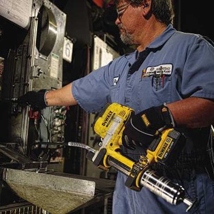 Пістолет маcляний акумуляторний DeWALT DCGG571NK (DCGG571NK)