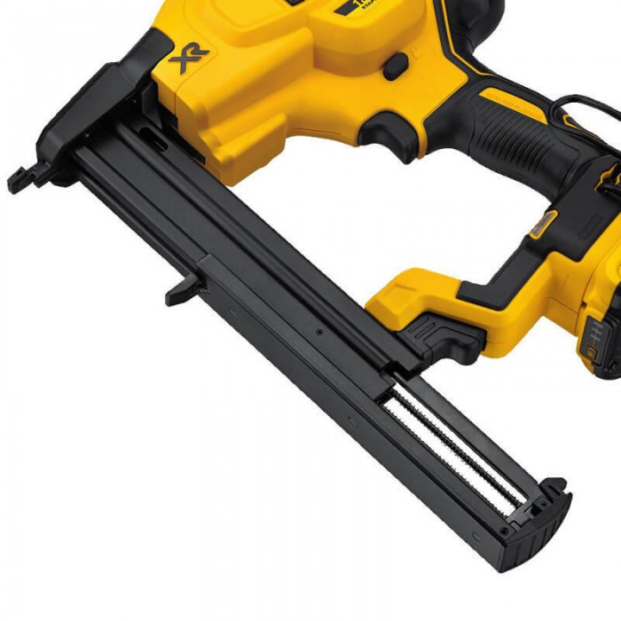 Степлер скобозабивний акумуляторний безщітковий DeWALT DCN681D2 (DCN681D2)