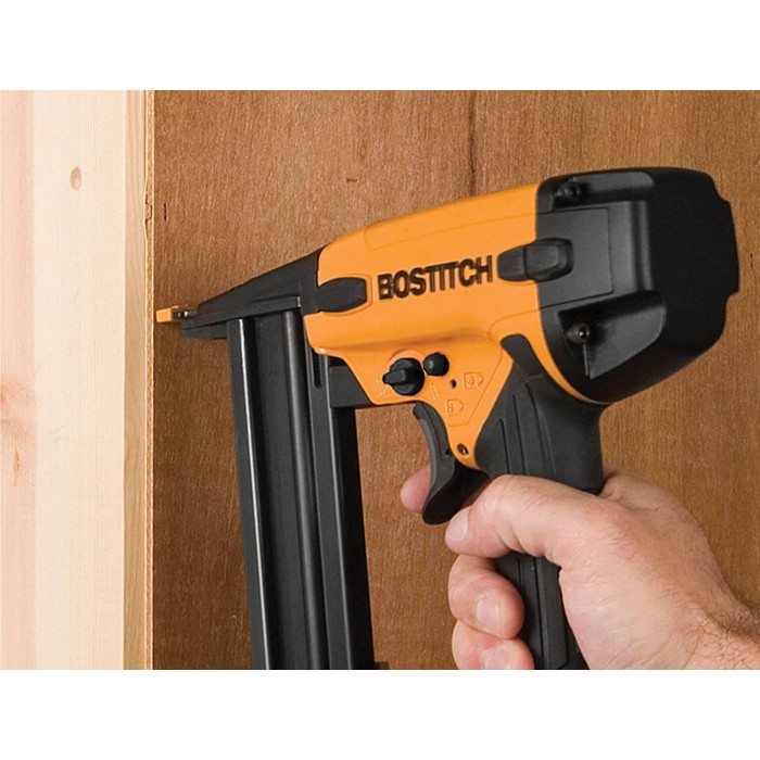 Пістолет скобозабивний пневматичний BOSTITCH SX1838-E (SX1838-E)