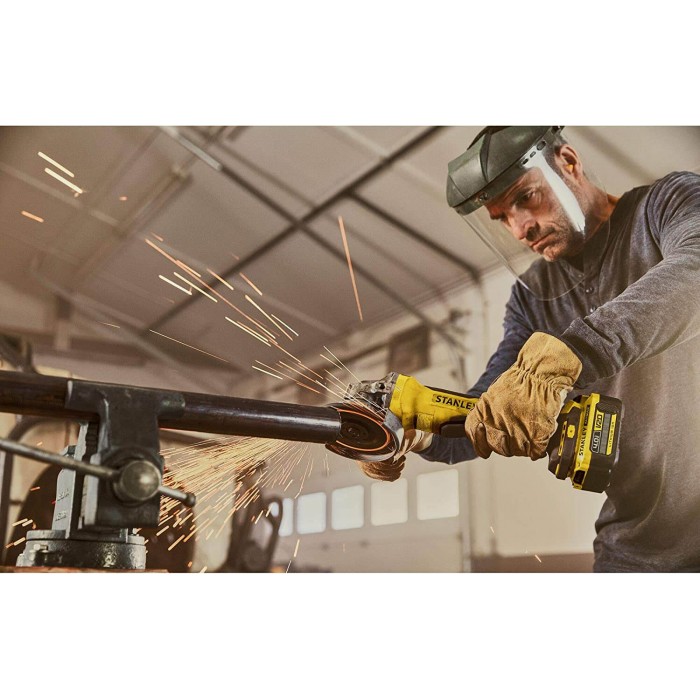 Шлифмашина угловая аккумуляторная бесщеточная STANLEY FATMAX SFMCG700B (SFMCG700B)