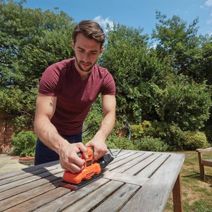 Шліфмашина вібраційна мережева BLACK+DECKER BEW220 (BEW220)