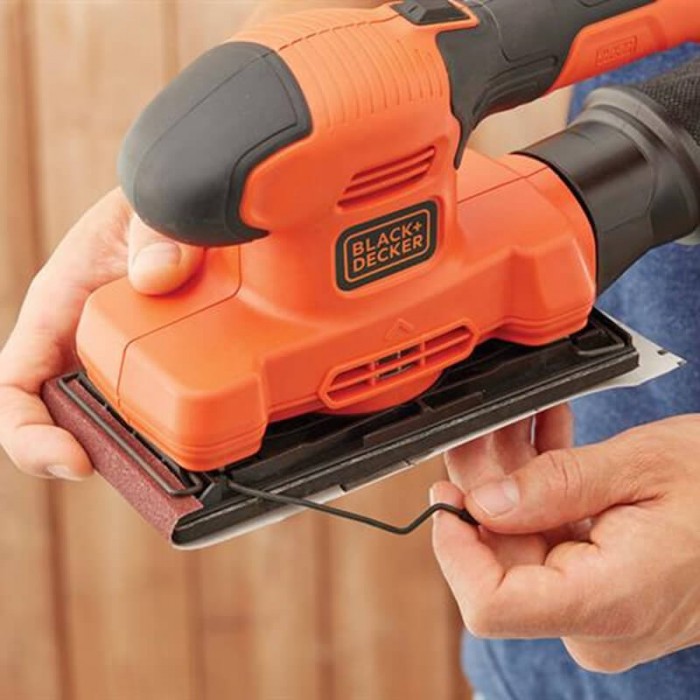 Шліфмашина вібраційна мережева BLACK+DECKER BEW220 (BEW220)