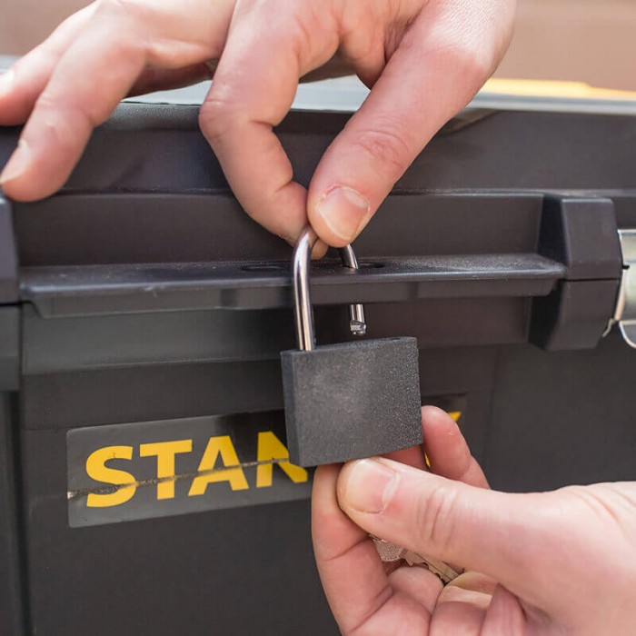 Ящик большого объема ESSENTIAL CHEST, размеры 665x404x344 мм, с колесами STANLEY STST1-80150 (STST1-80150)