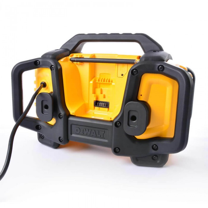 Зарядний пристрій-радіоприймач DeWALT DCR027 (DCR027)