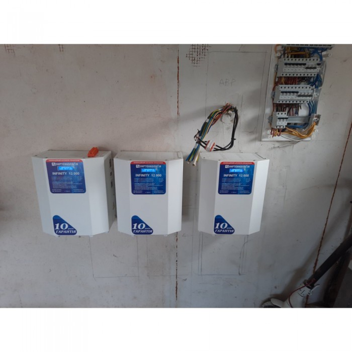 Стабілізатор напруги Укртехнологія НСН-12000 Standard (STANDARD 12000)