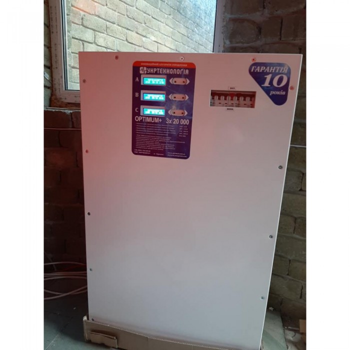 Стабілізатор напруги Укртехнологія НСН-20000x3 Optimum (OPTIMUM+ 20000х3)