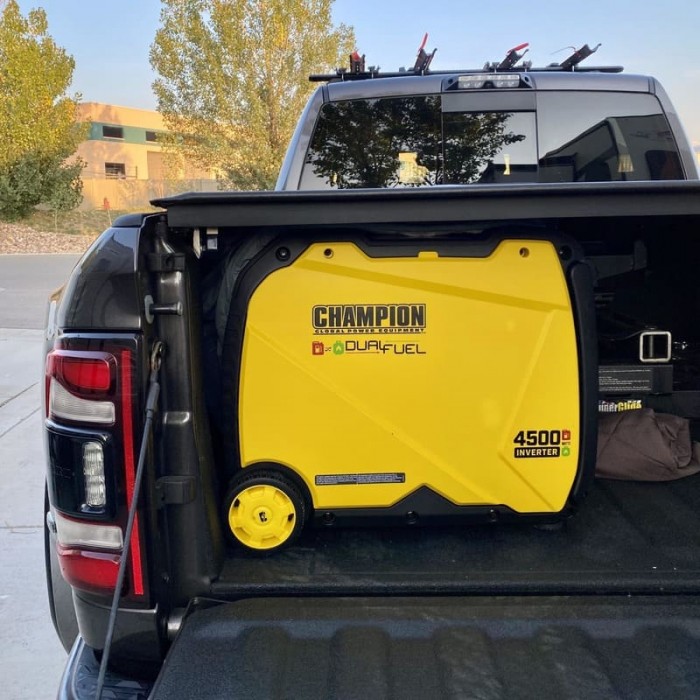 Гібридний інверторний генератор CHAMPION C4500iESG GEN2 (500988-UA) Гібридний інверторний генератор CHAMPION C4500iESG GEN2 (500988-UA)